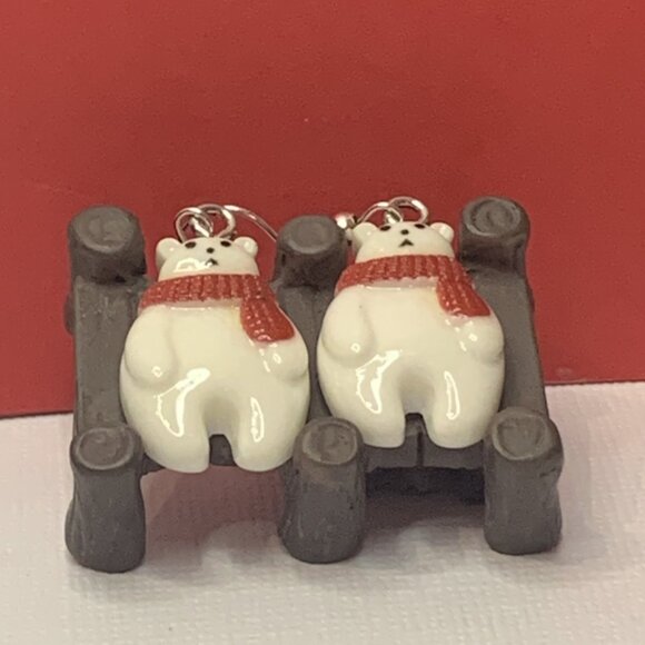 Polar Bear Earring, Christmas Earring, Holiday Earring, Gift Idea, Polar Bear - Picture 4 of 7